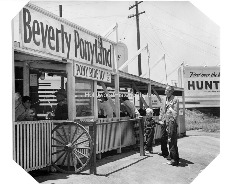 042 H2 Beverly Ponyland 1947.jpg